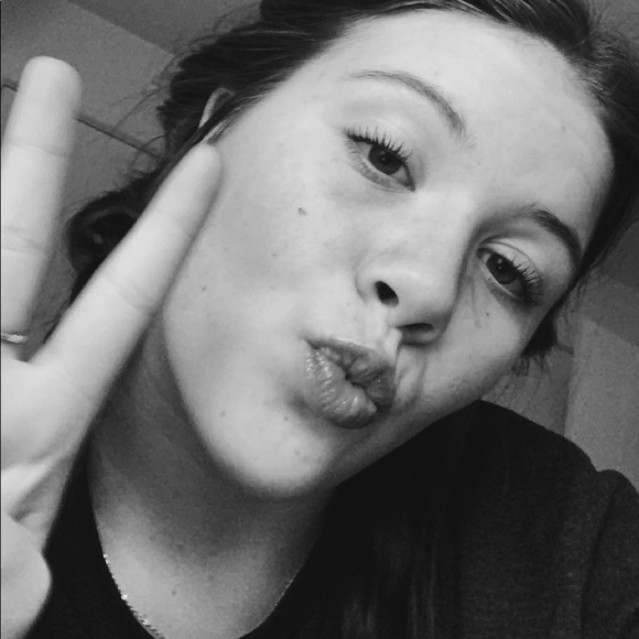 Meet your Posher, Kiara - Picture 1 of 1